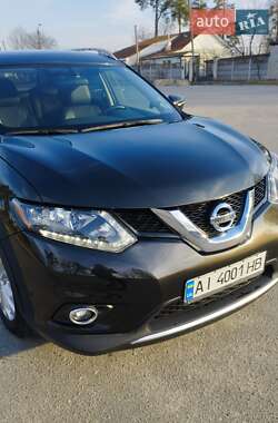 Позашляховик / Кросовер Nissan Rogue 2015 в Фастові