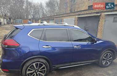 Внедорожник / Кроссовер Nissan Rogue 2019 в 