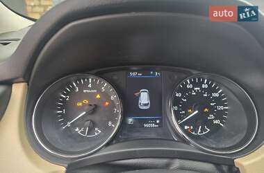 Внедорожник / Кроссовер Nissan Rogue 2019 в 