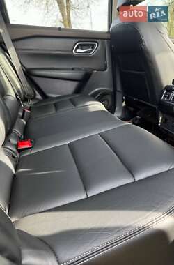 Внедорожник / Кроссовер Nissan Rogue 2021 в 