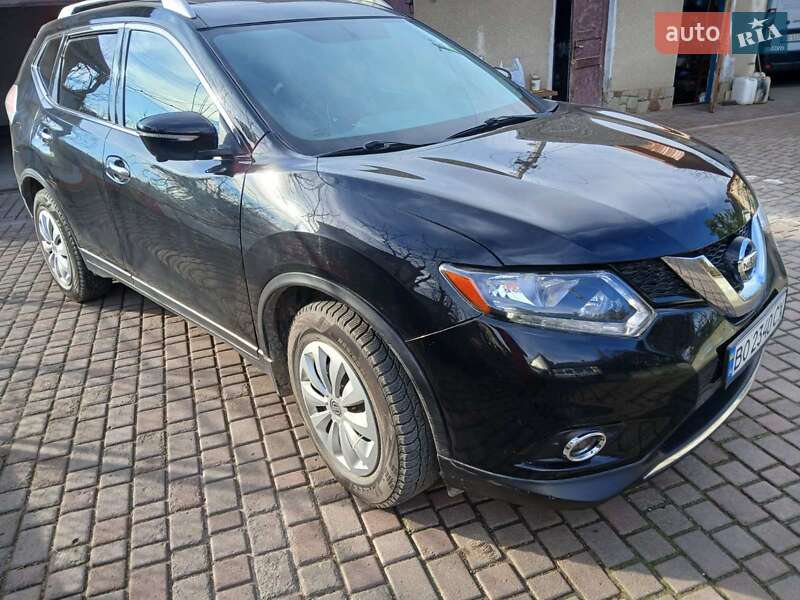 Позашляховик / Кросовер Nissan Rogue 2015 в Теребовлі