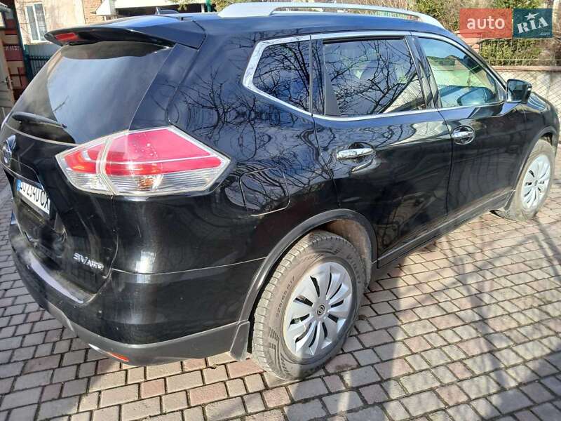 Позашляховик / Кросовер Nissan Rogue 2015 в Теребовлі