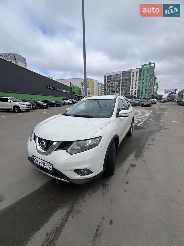 Внедорожник / Кроссовер Nissan Rogue 2014 в 