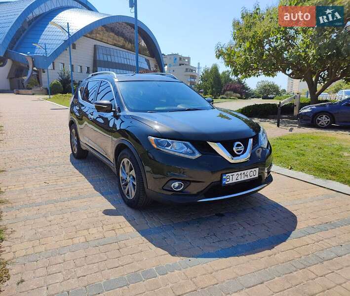 Внедорожник / Кроссовер Nissan Rogue 2014 в 