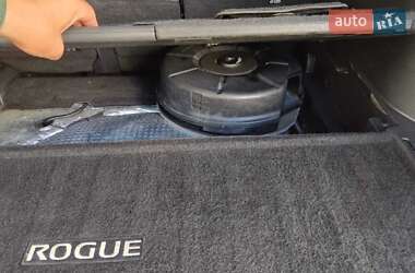 Внедорожник / Кроссовер Nissan Rogue 2014 в 
