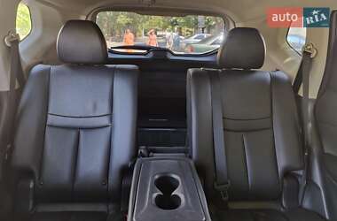 Внедорожник / Кроссовер Nissan Rogue 2014 в 