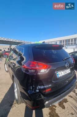 Внедорожник / Кроссовер Nissan Rogue 2017 в Чернигове