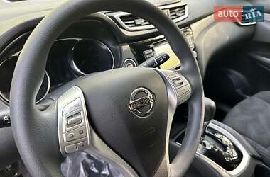 Внедорожник / Кроссовер Nissan Rogue 2014 в Запорожье