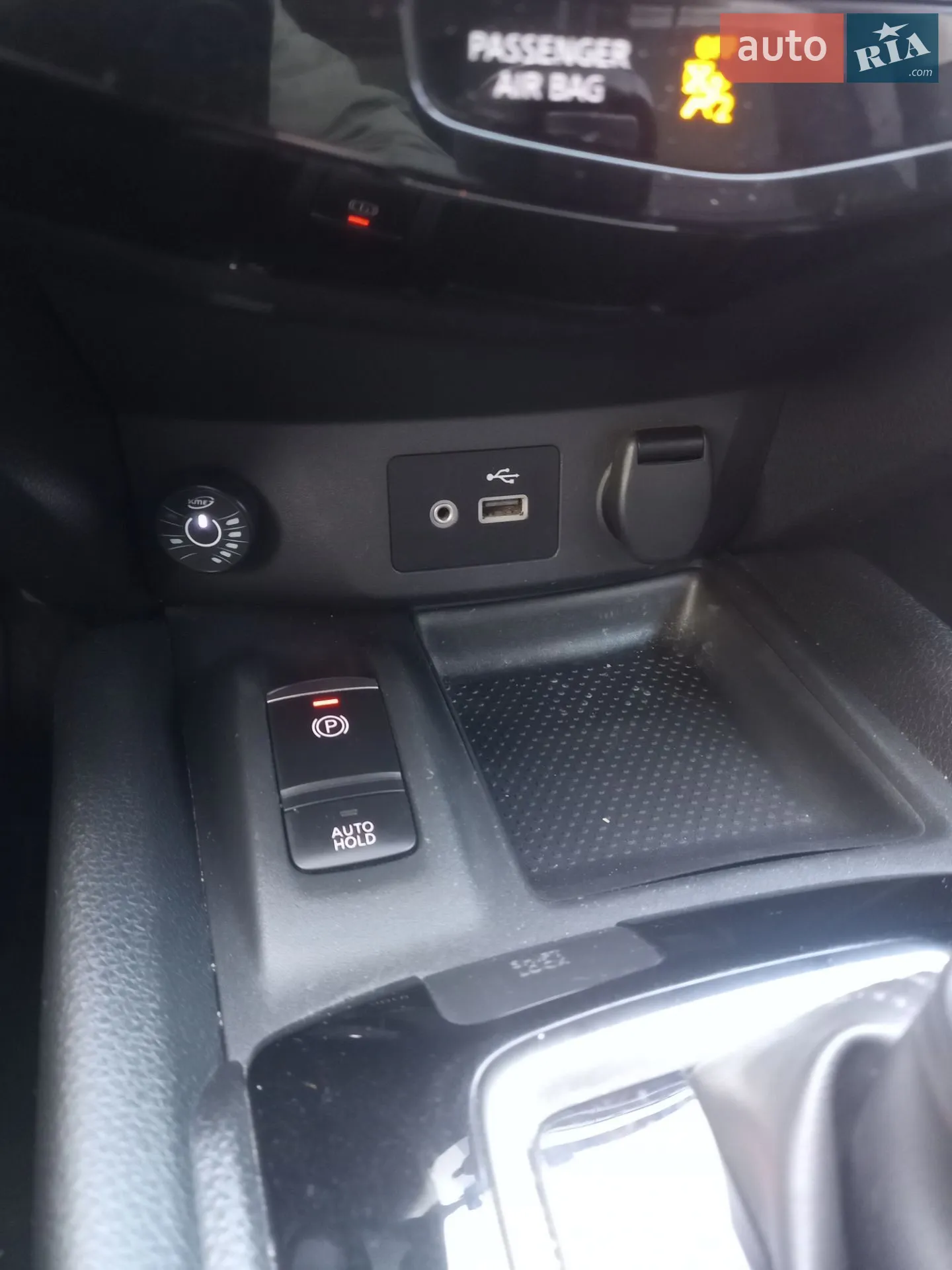 2019 Nissan Rogue - мініатюра 10