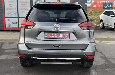Позашляховик / Кросовер Nissan Rogue 2018 в 