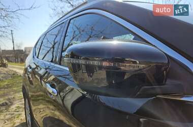 Внедорожник / Кроссовер Nissan Rogue 2016 в 