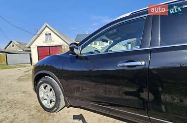 Внедорожник / Кроссовер Nissan Rogue 2016 в 