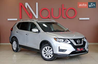 Внедорожник / Кроссовер Nissan Rogue 2020 в 
