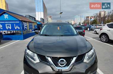 Внедорожник / Кроссовер Nissan Rogue 2016 в 