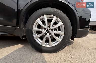 Позашляховик / Кросовер Nissan Rogue 2017 в 