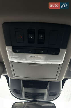 Внедорожник / Кроссовер Nissan Rogue 2023 в 