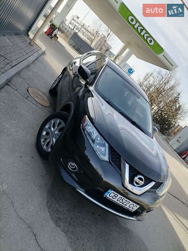 Внедорожник / Кроссовер Nissan Rogue 2016 в Чернигове