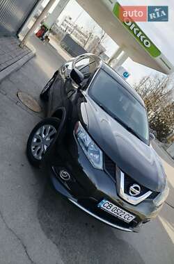 Внедорожник / Кроссовер Nissan Rogue 2016 в Чернигове
