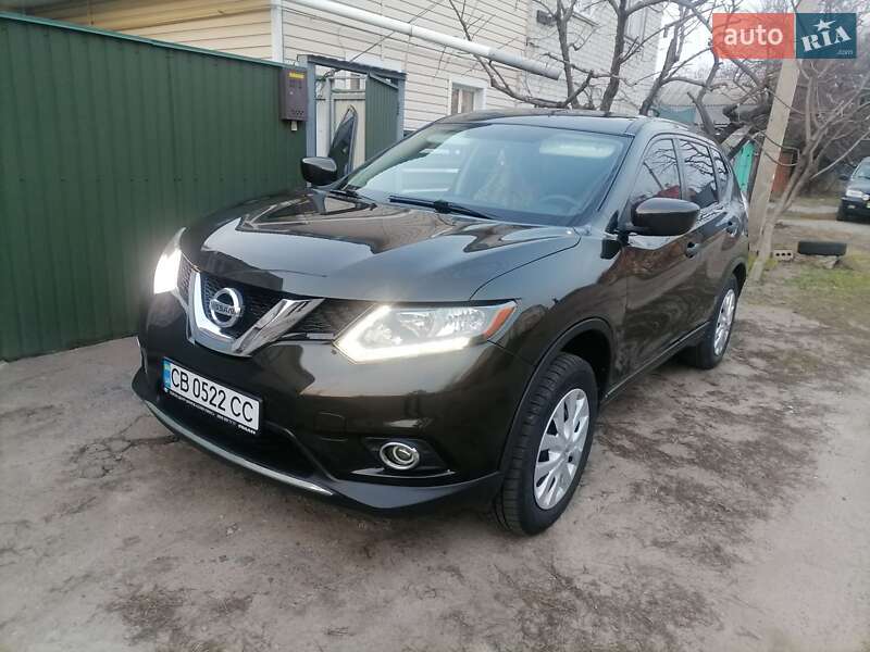 Внедорожник / Кроссовер Nissan Rogue 2016 в Чернигове