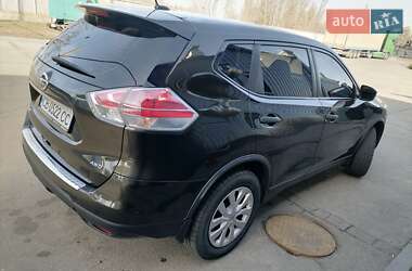 Внедорожник / Кроссовер Nissan Rogue 2016 в Чернигове