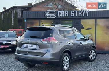 Внедорожник / Кроссовер Nissan Rogue 2016 в 