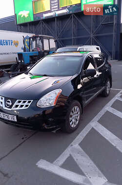 Позашляховик / Кросовер Nissan Rogue 2012 в 