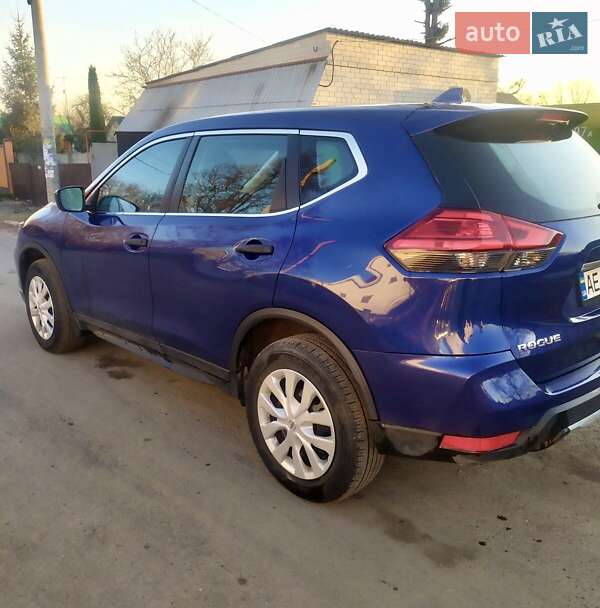 Внедорожник / Кроссовер Nissan Rogue 2017 в Днепре фото 17 Внедорожник / Кроссовер Nissan Rogue 2017 в Днепре