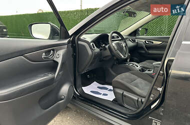 Внедорожник / Кроссовер Nissan Rogue 2016 в Киеве