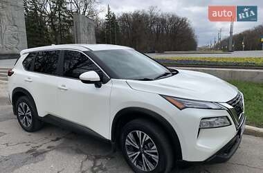 Внедорожник / Кроссовер Nissan Rogue 2022 в Харькове