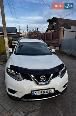 Внедорожник / Кроссовер Nissan Rogue 2014 в 