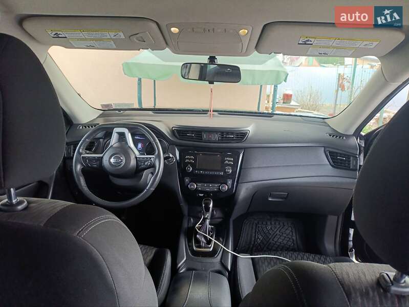 Внедорожник / Кроссовер Nissan Rogue 2017 в Белой Церкви