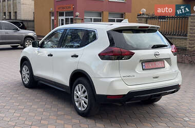 Позашляховик / Кросовер Nissan Rogue 2019 в 