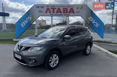 Внедорожник / Кроссовер Nissan Rogue 2014 в 