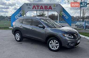 Внедорожник / Кроссовер Nissan Rogue 2014 в 