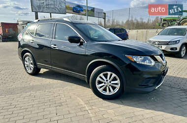 Внедорожник / Кроссовер Nissan Rogue 2016 в 