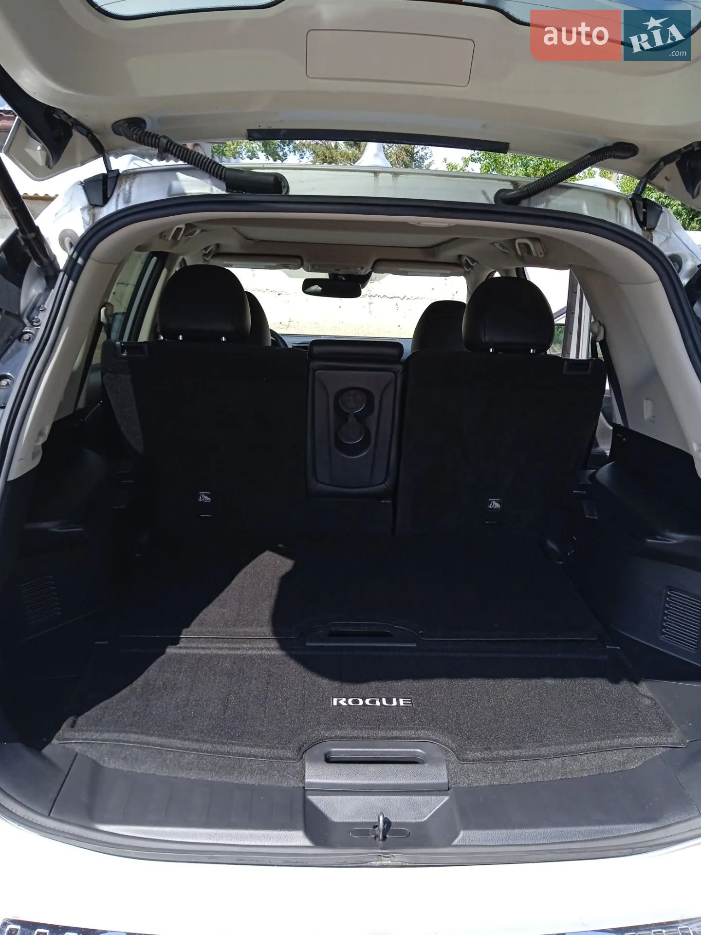 2019 Nissan Rogue - мініатюра 12
