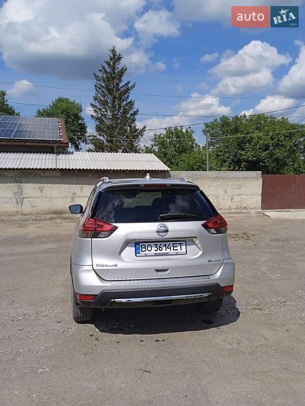 Позашляховик / Кросовер Nissan Rogue 2019 в Тернополі