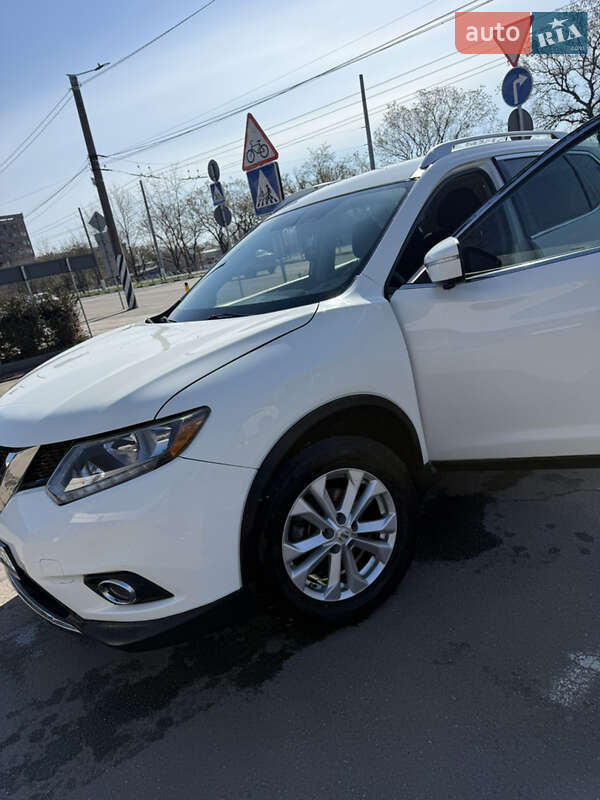 Позашляховик / Кросовер Nissan Rogue 2015 в Кропивницькому