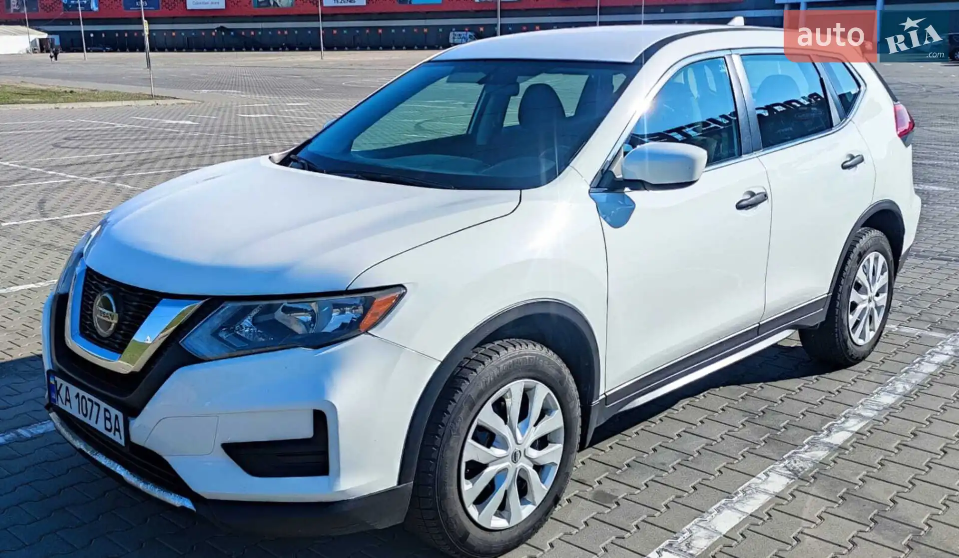 2017 Nissan Rogue - мініатюра 2
