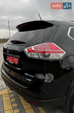 Внедорожник / Кроссовер Nissan Rogue 2013 в 