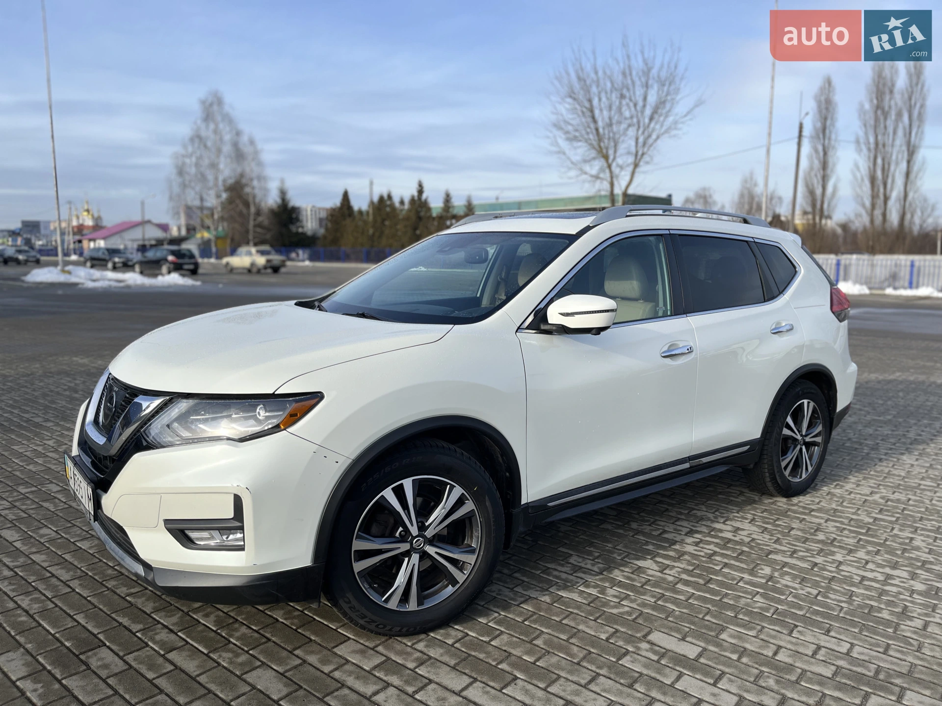 2017 Nissan Rogue - мініатюра 3