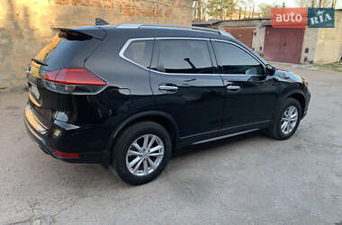 Внедорожник / Кроссовер Nissan Rogue 2016 в 