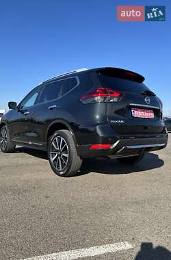 Внедорожник / Кроссовер Nissan Rogue 2020 в 