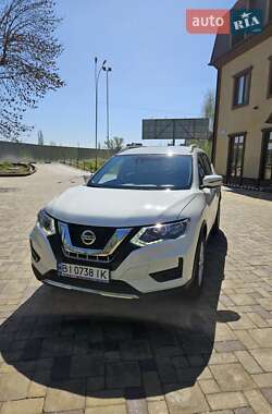Внедорожник / Кроссовер Nissan Rogue 2019 в 