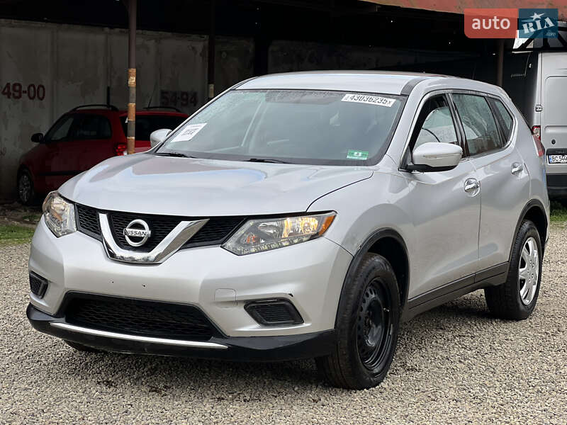 Внедорожник / Кроссовер Nissan Rogue 2015 в 