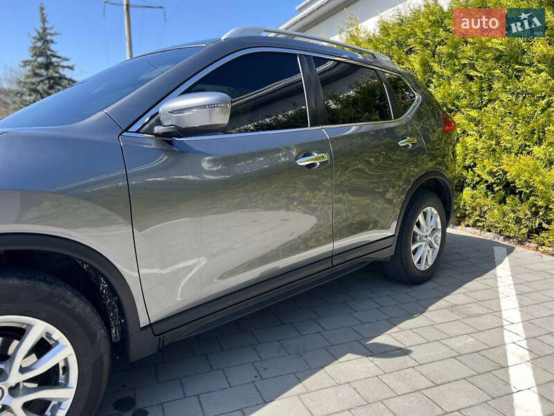 Позашляховик / Кросовер Nissan Rogue 2016 в Вінниці