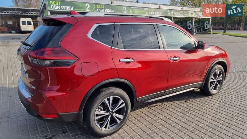 Внедорожник / Кроссовер Nissan Rogue 2020 в Кропивницком