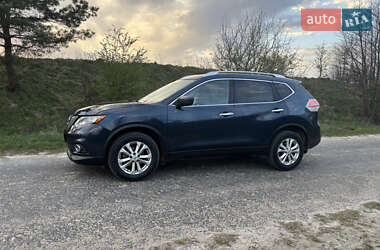 Внедорожник / Кроссовер Nissan Rogue 2016 в 