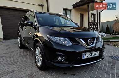 Внедорожник / Кроссовер Nissan Rogue 2014 в 