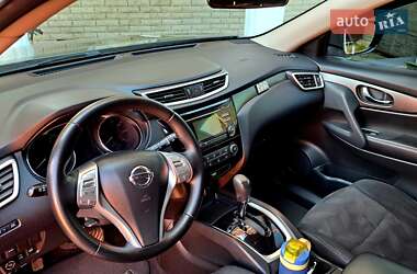 Внедорожник / Кроссовер Nissan Rogue 2015 в 